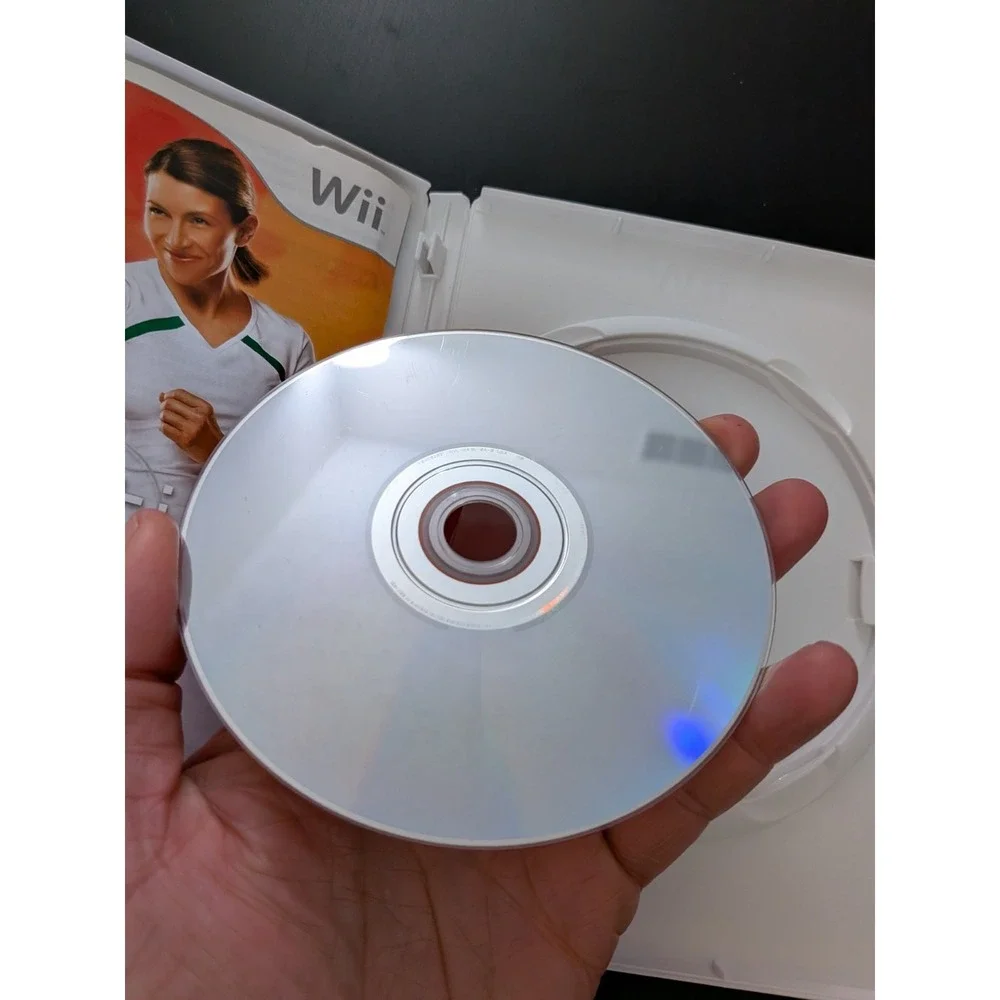 Nintendo Wii Active Personal Trainer - CIB Complete  EA Sports  Video Game